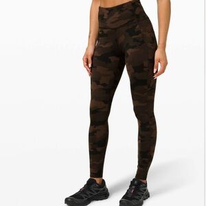 Lululemon Fast & Free High-Rise Tight 28"
(Heritage 365 Camo Brown Earth Multi)6